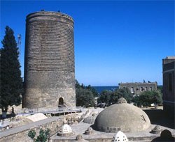 Баку, Девичья башня